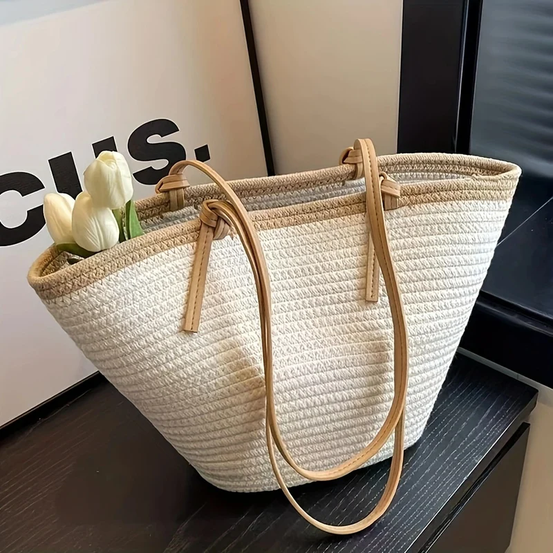 Geräumige Strandtasche aus gewebtem Material Skanto