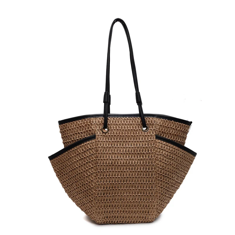 Geräumige Strohtasche mit eleganten Lederdetails Skanto