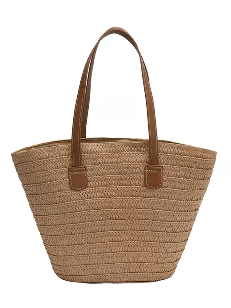 Elegante und geräumige Strohtasche mit Ledergriff Skanto