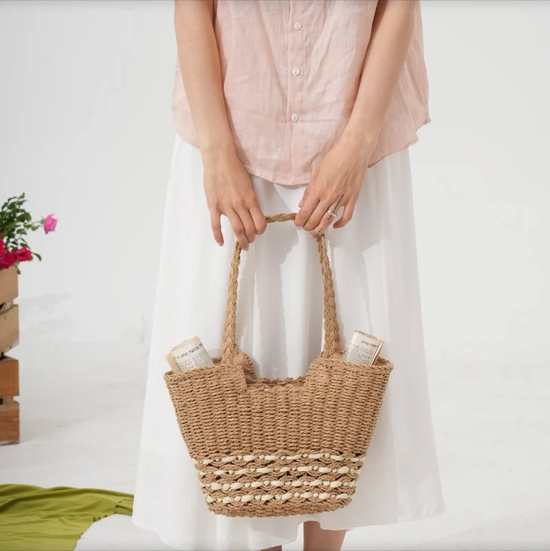 Geflochtene Strandtasche im modischen Design Skanto