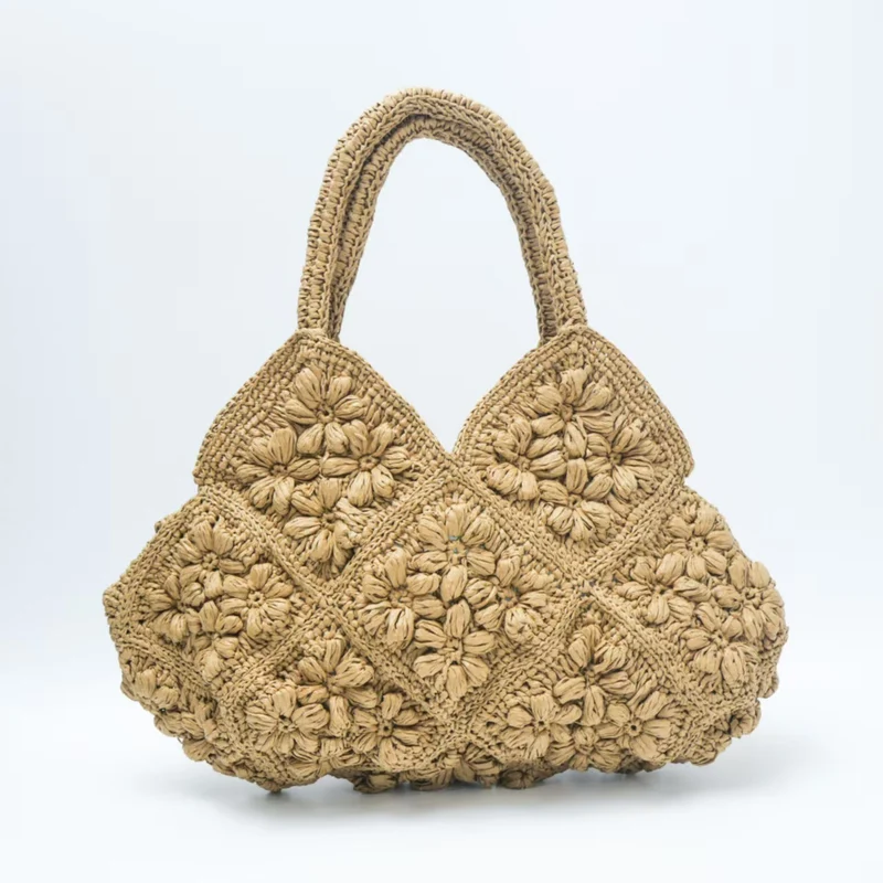 Handgefertigte Tasche mit Blumenmotiven Skanto