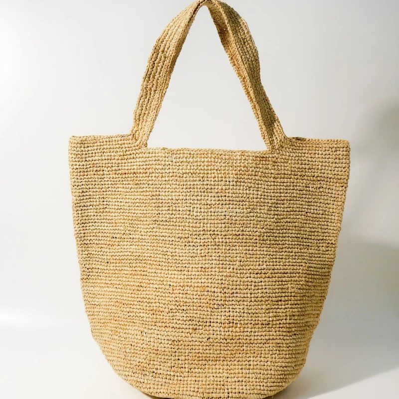 Handgefertigter Stroh-Shopper Skanto