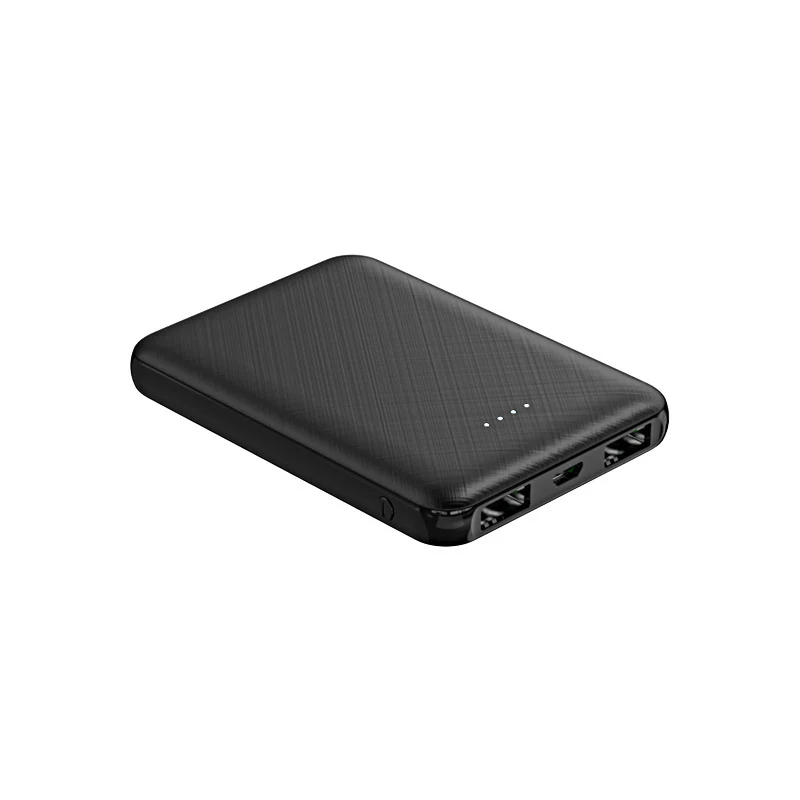 Leistungsstarke Powerbank mit zwei USB-Anschlüssen und Schnellladesystem Skanto
