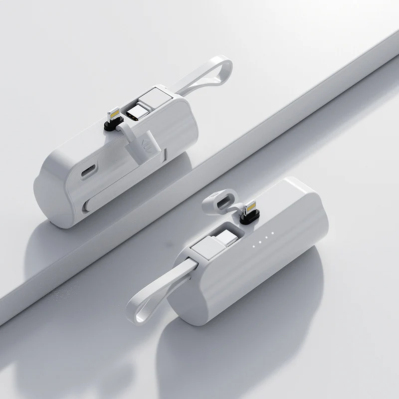 Tragbare Powerbank mit multifunktionalen Ladeanschlüssen und Digitalanzeige Skanto