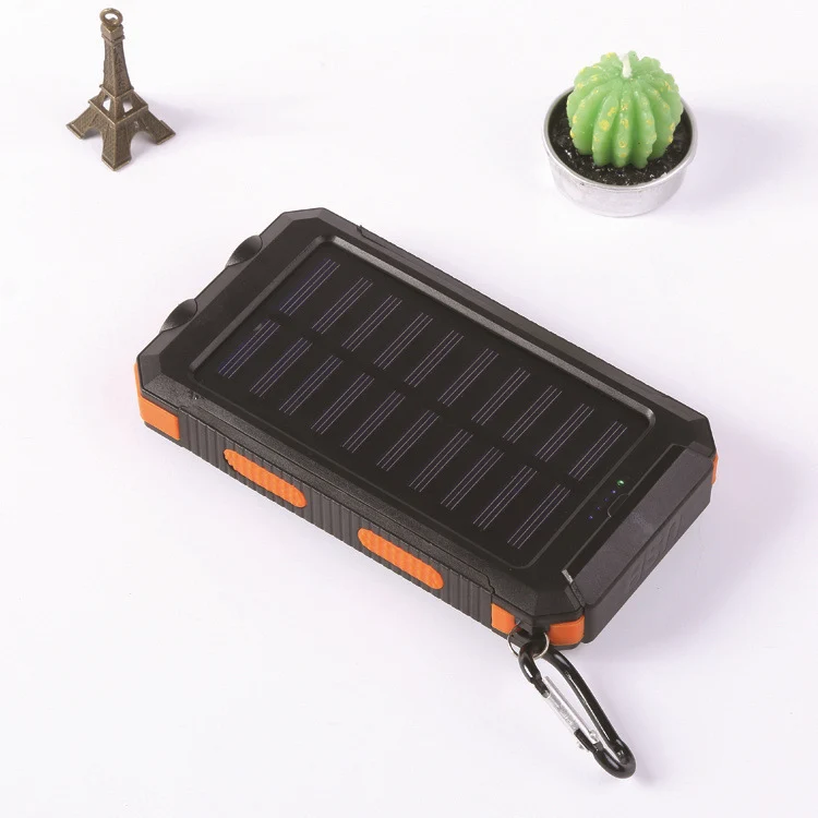 Solar-Powerbank mit robustem Gehäuse und multifunktionalem Design Skanto