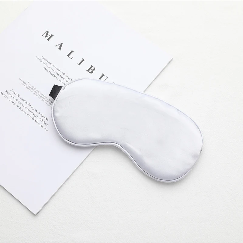Unisex Ergonomische Schlafmaske mit weicher Polsterung und verstellbarem Band Skanto