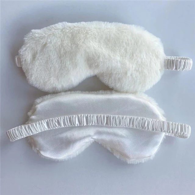 Weiche Plüsch-Schlafmaske für Damen mit ergonomischer Polsterung und elastischem Komfortband Skanto