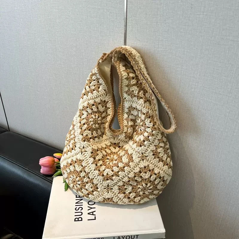 Handgeknüpfte Umhängetaschen mit einzigartigem Blumendesign Skanto