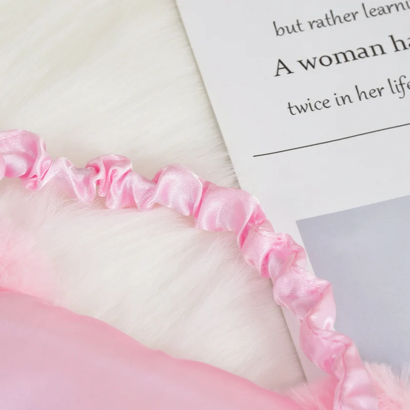 Nan flauschige Schlafmaske für Damen mit besticktem Katzenmotiv und weichem Komfort Skanto