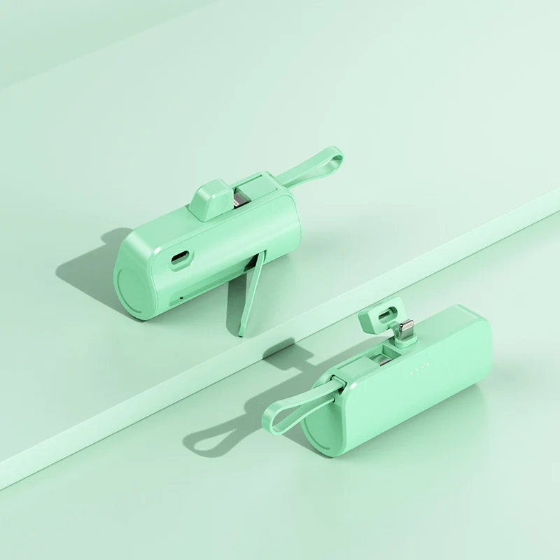 Kompakte Powerbank mit integriertem Ladeanschluss Skanto