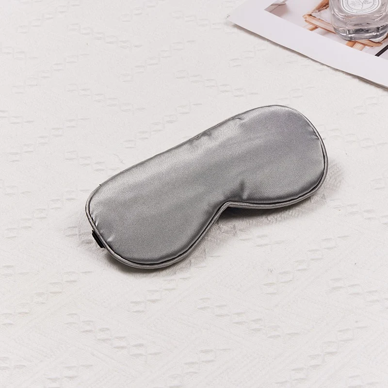 Skanto Ergonomische Schlafmaske für Damen aus satinähnlichem Material mit konturiertem Augenbereich Skanto