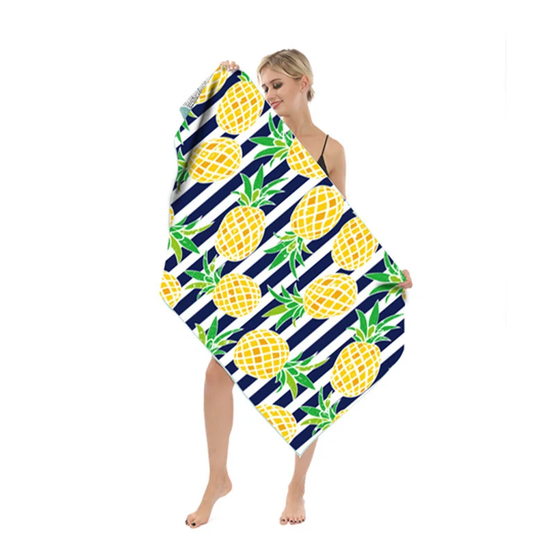Strandtuch mit kreativem Mandala-Design Skanto