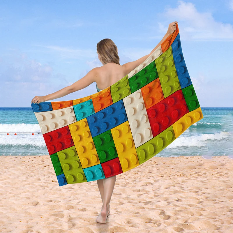 Strandtuch mit kreativem Herz-Design Skanto
