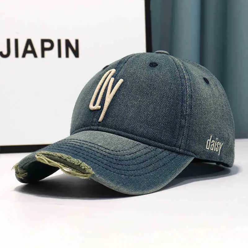 Damen Baseballkappe im Used-Look aus Jeans mit Stickerei Skanto