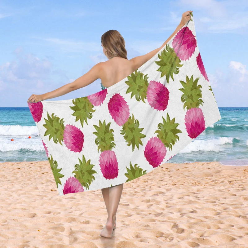 Strandtuch mit exotischem Ananas- und Palmenmuster Skanto