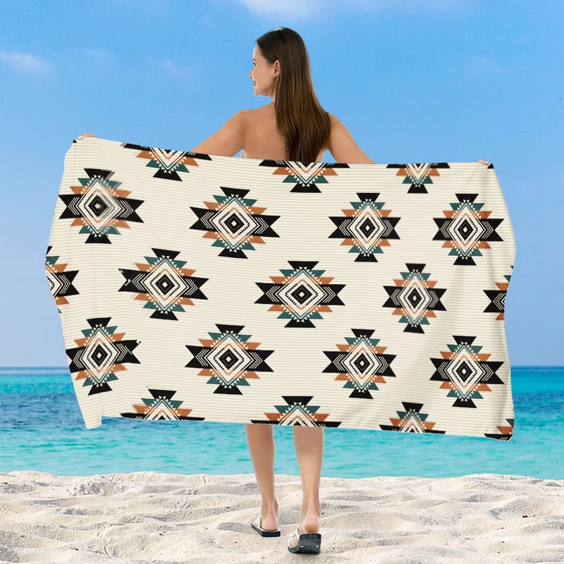 Strandtuch mit exklusivem geometrischem Muster Skanto