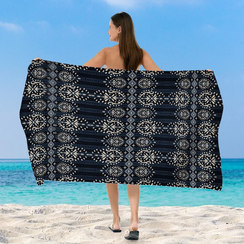 Strandtuch mit exklusivem geometrischem Muster Skanto