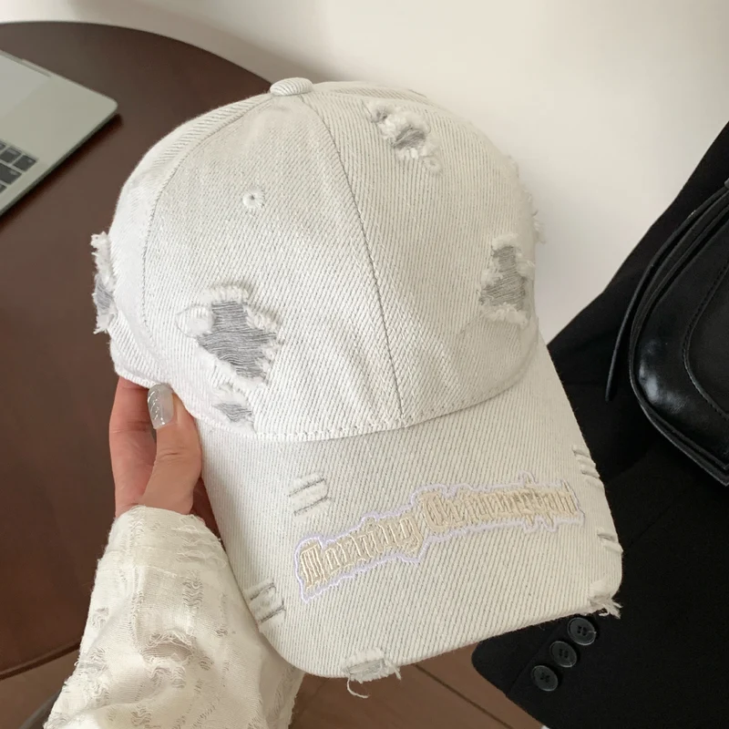Damen Baseball Cap aus Denim im Used-Look Skanto
