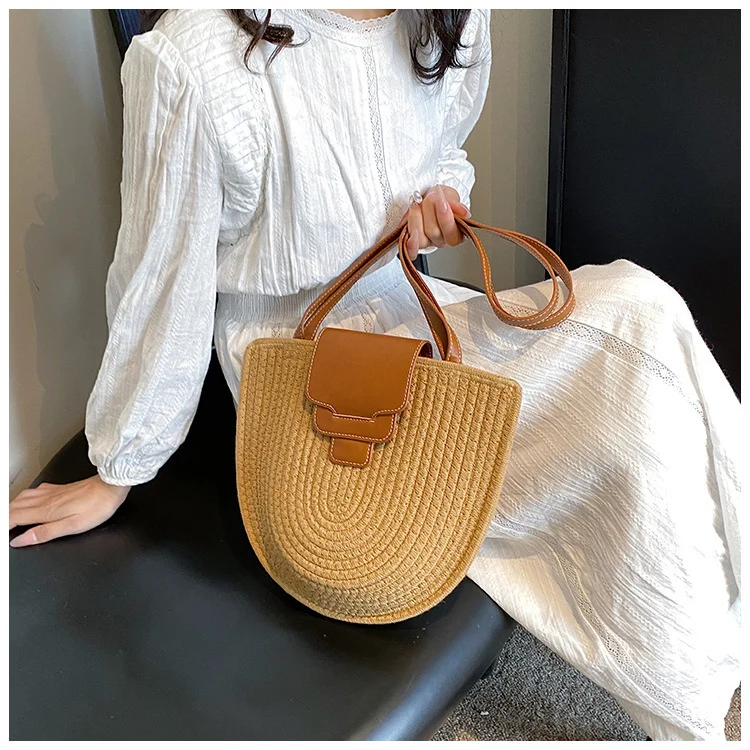 Handtasche mit strukturiertem Design Skanto
