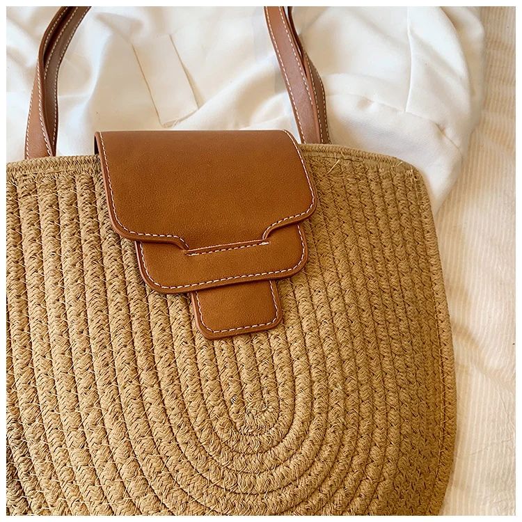 Handtasche mit strukturiertem Design Skanto