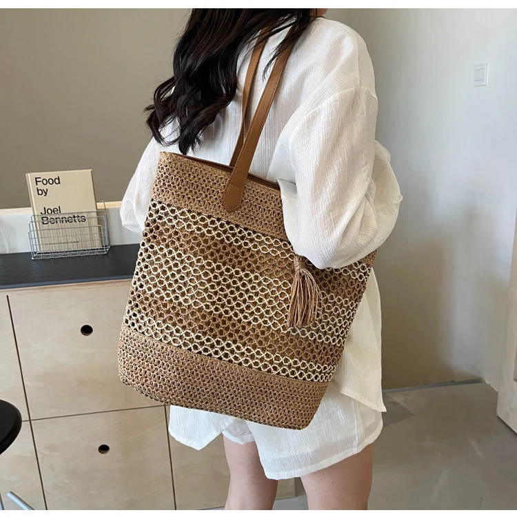 Handtasche im rustikalen Wellendesign Skanto
