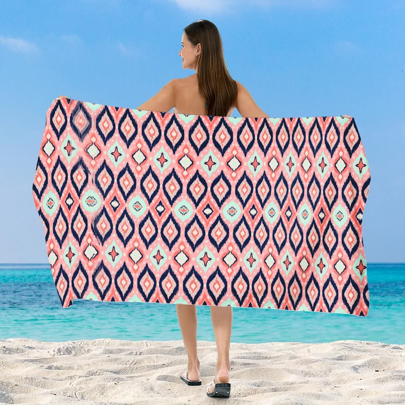 Großzügig geschnittenes Strandtuch mit elegantem Mosaik-Design Skanto