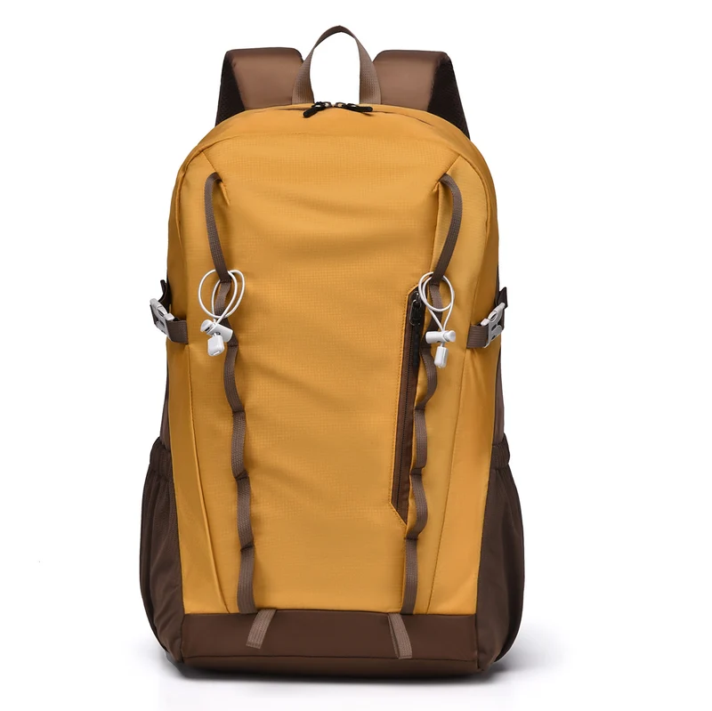 Unisex robuster Outdoor-Rucksack mit gepolstertem Laptopfach, seitlichen Netztaschen und verstellbaren Kompressionsriemen Skanto