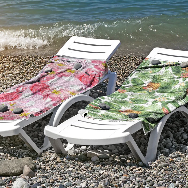 Strandtuch aus hautfreundlicher Mikrofaser mit kreativem Mustermix Skanto