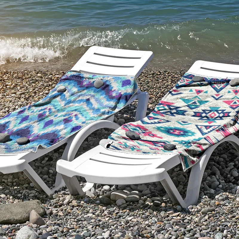 Strandtuch aus hautfreundlicher Mikrofaser mit kreativem Mustermix Skanto