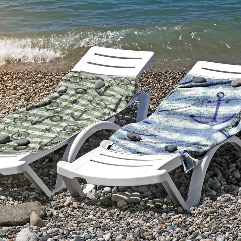 Strandtuch aus hautfreundlicher Mikrofaser mit kreativem Mustermix Skanto