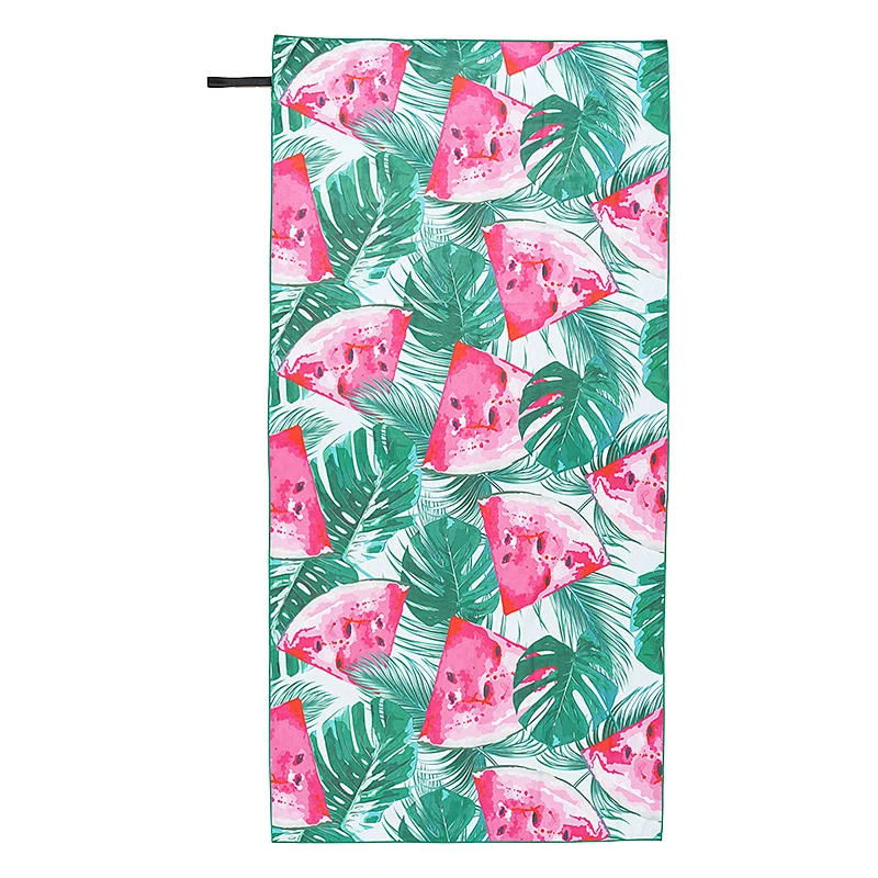 Strandtuch mit künstlerischem Mandala-Design Skanto