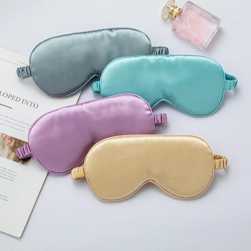 Unisex luxuriöse Satin-Augenmaske mit verstellbarem Gummiband und weicher Polsterung Skanto