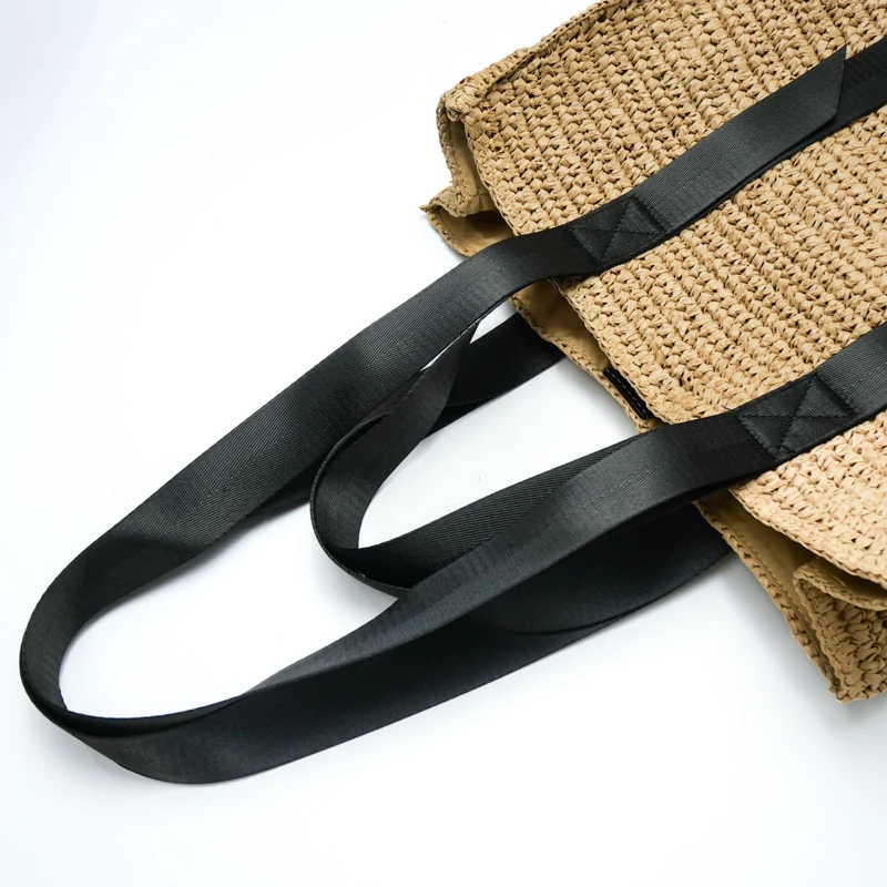 Geräumige gewebte Tragetasche Skanto