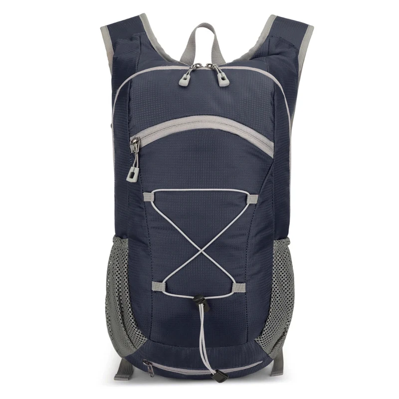 Leichter Unisex Tagesrucksack mit Trinksystem-Kompatibilität, atmungsaktiven Netz-Seitentaschen und elastischem Kordelzug Skanto