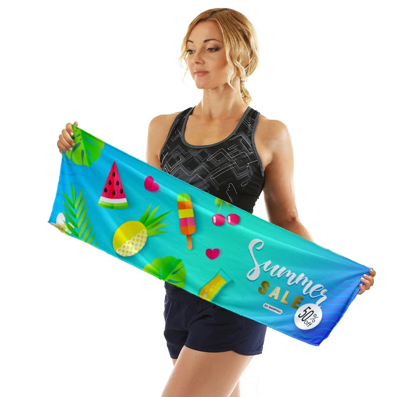Sportliches Mikrofaserhandtuch mit lebendigem Sommerdesign Skanto