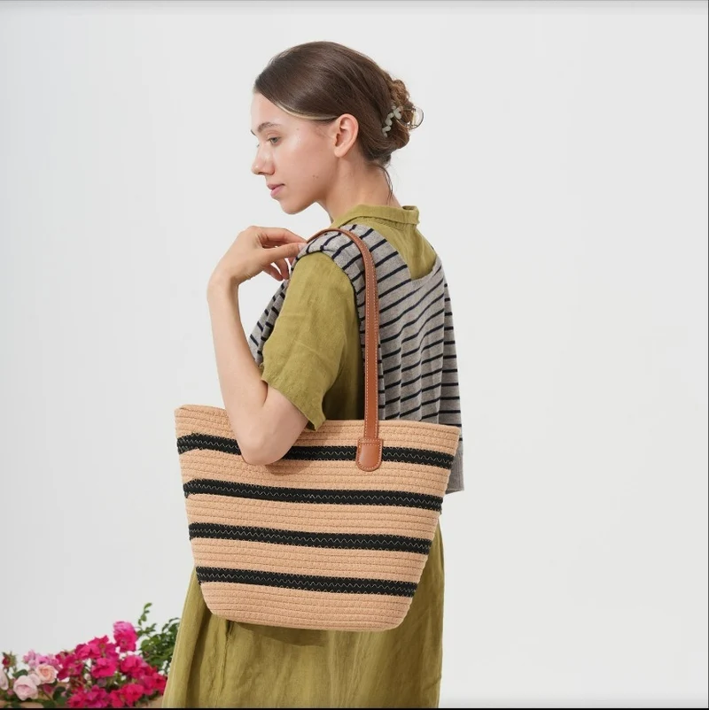 Stylische Strandtasche Skanto