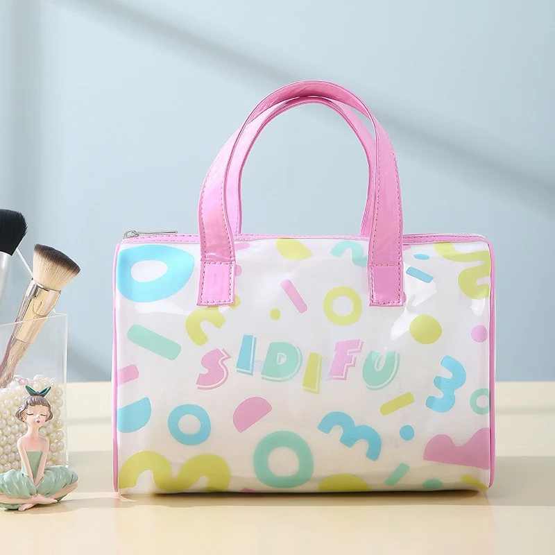 Moderne und praktische Kosmetiktasche Skanto