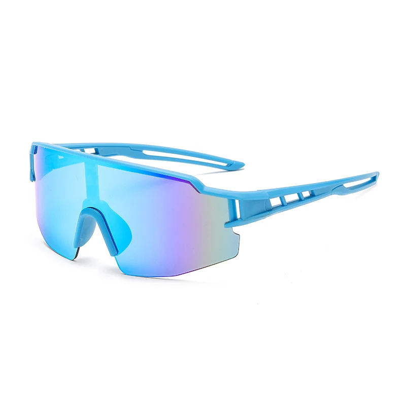 Unisex Skanto Sport-Wrap-Sonnenbrille mit ultraleichter Polycarbonat-Linse und rutschfesten Nasenpads