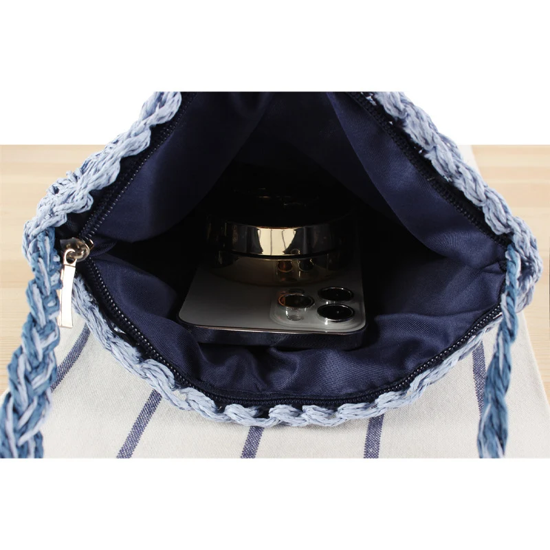 Handtasche aus geflochtenem Naturmaterial mit einzigartigem Texturdesign Skanto