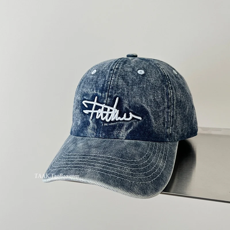 Damen Baseballkappe im Used-Look aus Jeans mit Stickerei Skanto