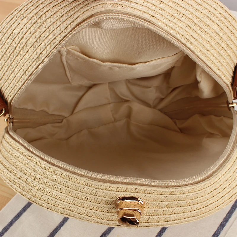 Runde Korbtasche mit elegantem Ledergriff Skanto