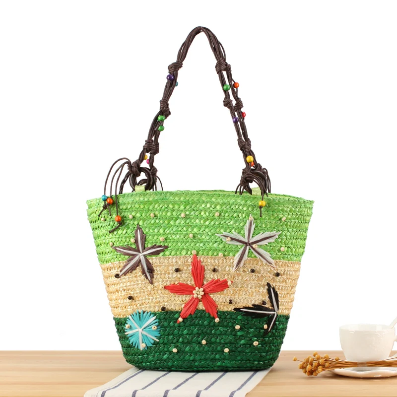 Handgefertigte Strandtasche mit fröhlichem Blumendesign Skanto