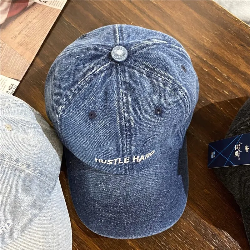 Lässige Distressed-Denim-Kappe für Damen Skanto