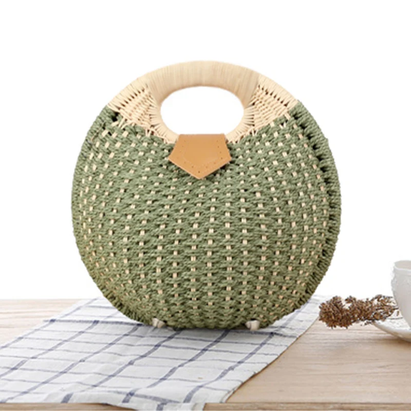 Runde Strohtasche mit elegantem Ledergriff Skanto