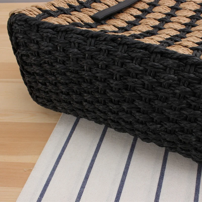Elegante Strohtasche im stilvollen Design Skanto