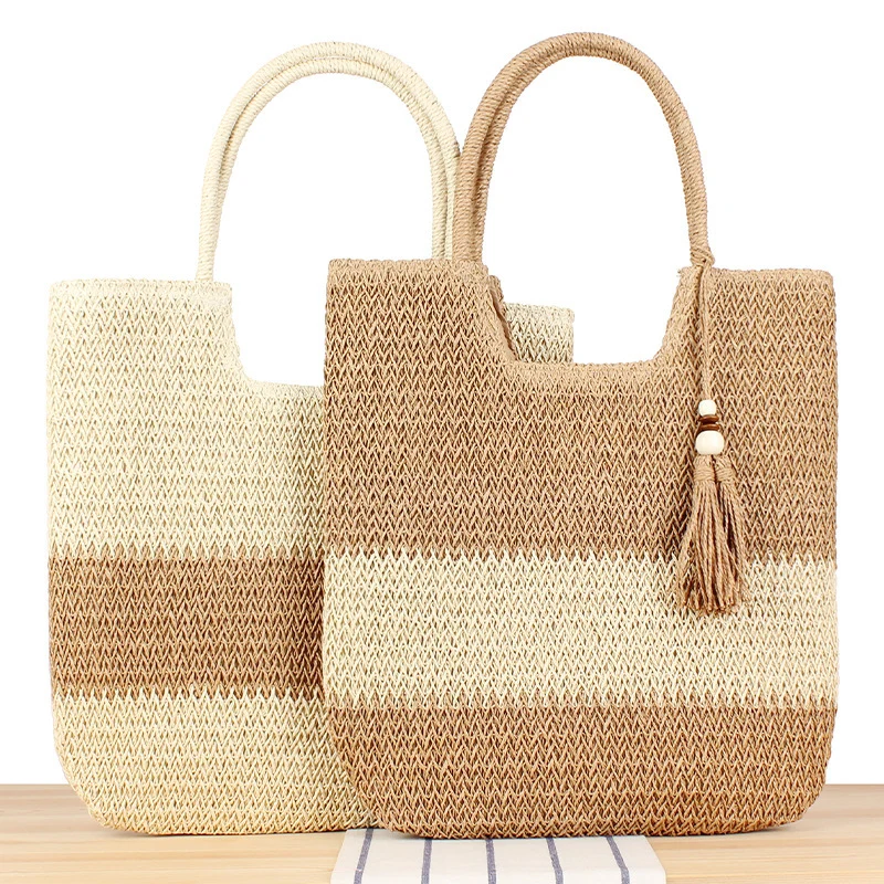 Elegante Strohtasche mit praktischen Quasten Skanto