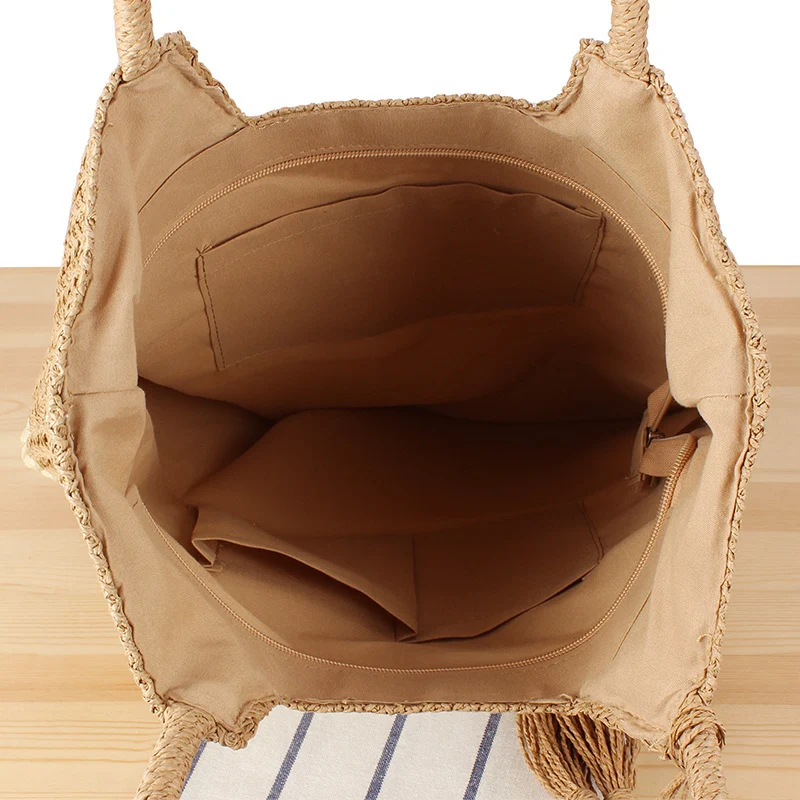 Elegante Strohtasche mit praktischen Quasten Skanto