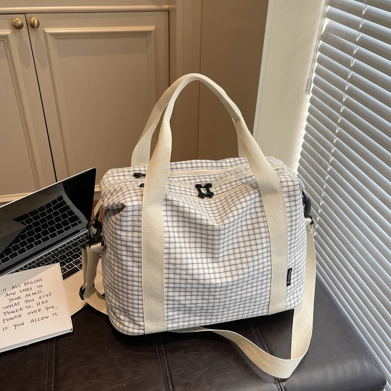 Sportliche Damen-Wochenendtasche Skanto