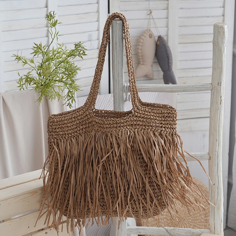 Handgefertigte Strandtasche mit Fransen-Design Skanto