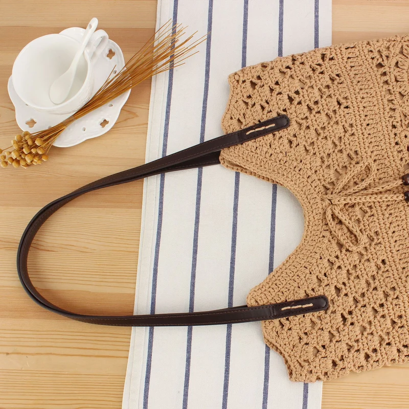 Kreative Makramee-Handtasche mit Fransen-Details Skanto